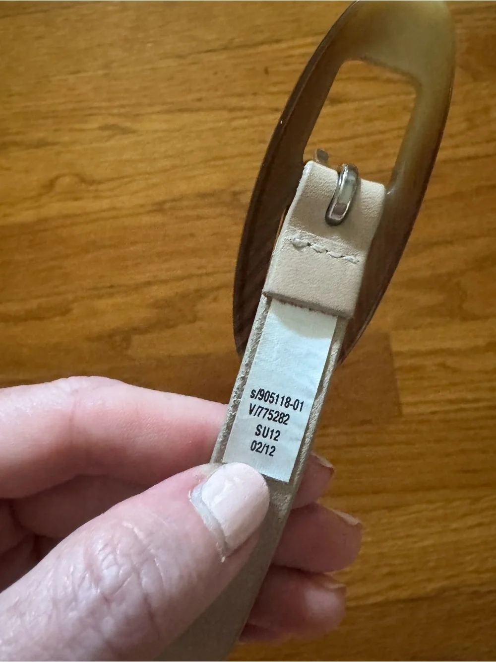 EUC Banana Republic Leather Belt - M